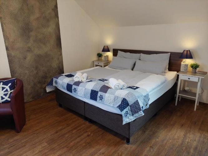 באד צווישנהם Hotel Rosmarin חדר תמונה