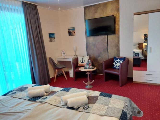 באד צווישנהם Hotel Rosmarin חדר תמונה